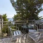Dvorski * Baška Voda