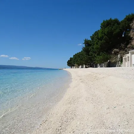 Dvorski Baška Voda