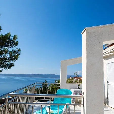 Dvorski Appartement Baška Voda